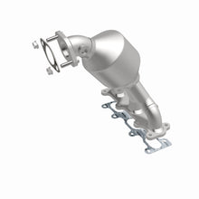 Load image into Gallery viewer, MagnaFlow Exhaust Products 51455 OEM Grade Manifold Catalytic Converter for Select Hyundai Santa Fe