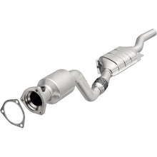 Load image into Gallery viewer, MagnaFlow Exhaust Products 444333 California CARB Direct-Fit Catalytic Converter for Select Audi A4, Audi A6, Audi A6 Quattro, Volkswagen Passat