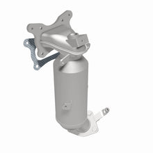 Load image into Gallery viewer, MagnaFlow Exhaust Products 280121 OEM Grade Direct-Fit Catalytic Converter for Select Honda Civic, Honda HR-V