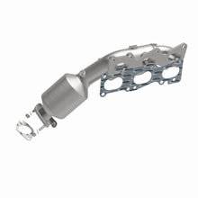 Load image into Gallery viewer, MagnaFlow Exhaust Products 52784 OEM Grade Manifold Catalytic Converter for Select Hyundai Genesis, Kia K900