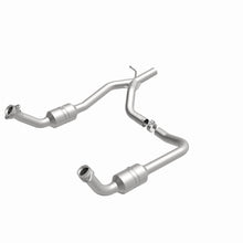 Load image into Gallery viewer, MagnaFlow Exhaust Products 52153 OEM Grade Direct-Fit Catalytic Converter for Select Ford E-150, Ford E-250