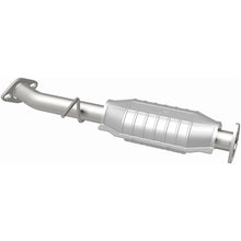 Load image into Gallery viewer, MagnaFlow Exhaust Products 50669 HM Grade Direct-Fit Catalytic Converter for Select Kia Sportage