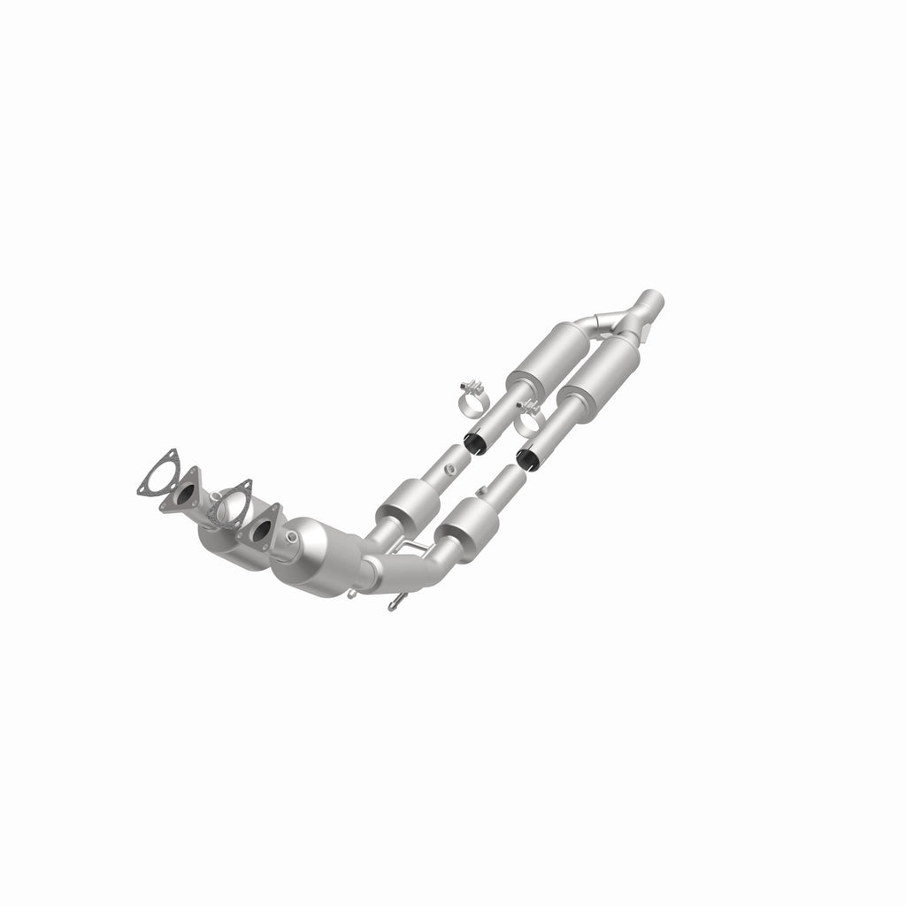 MagnaFlow Exhaust Products 5411799 California CARB Direct-Fit Catalytic Converter for Select Volkswagen Passat