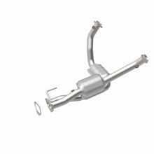 Load image into Gallery viewer, MagnaFlow Exhaust Products 458020 California CARB Direct-Fit Catalytic Converter for Select Ford Ranger
