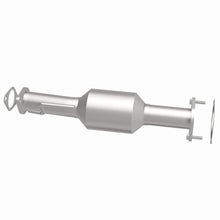Load image into Gallery viewer, MagnaFlow Exhaust Products 5592579 California CARB Direct-Fit Catalytic Converter for Select Buick Enclave, Chevrolet Traverse, GMC Acadia, Saturn Outlook