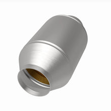 Load image into Gallery viewer, MagnaFlow Exhaust Products 333505 California CARB Universal Catalytic Converter for Select Dodge D100, Dodge D150, Dodge Ram 50, Isuzu Pickup, Isuzu Rodeo, Mazda B2000, Mazda B2200, Mazda B2600, Mitsubishi Mighty Max
