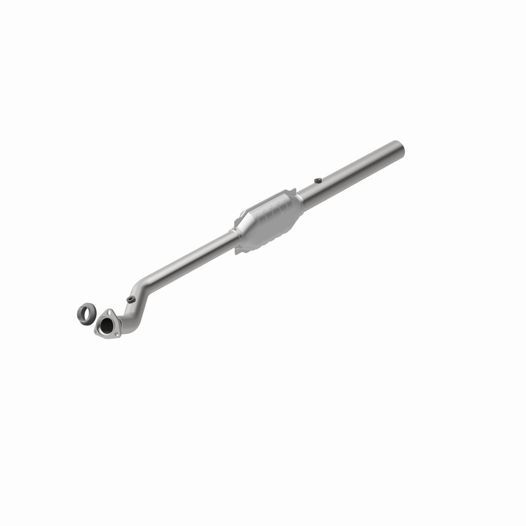 MagnaFlow Exhaust Products 4451413 California CARB Direct-Fit Catalytic Converter for Select Chevrolet Express 1500, Chevrolet Express 2500, Chevrolet Express 3500, Chevrolet G30, GMC G3500, GMC Savana 1500, GMC Savana 2500, GMC Savana