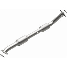 Load image into Gallery viewer, MagnaFlow Exhaust Products 5582632 California CARB Direct-Fit Catalytic Converter for Select Lexus LX570, Toyota Land Cruiser