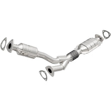 Load image into Gallery viewer, MagnaFlow Exhaust Products 24410 HM Grade Direct-Fit Catalytic Converter for Select Saturn L300, Saturn LS2, Saturn LW2, Saturn LW300