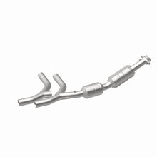 Load image into Gallery viewer, MagnaFlow Exhaust Products 24308 HM Grade Direct-Fit Catalytic Converter for Select Ford E-150, Ford E-150 Club Wagon, Ford E-250