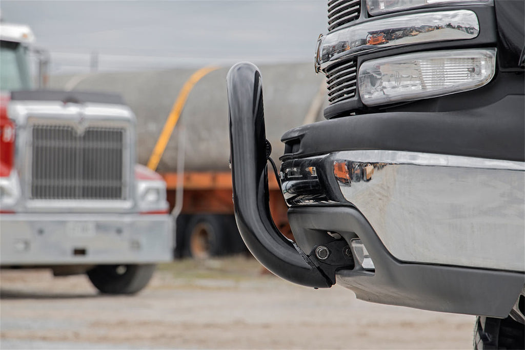 Rough Country B-C2991 Bull Bar for Select Chevrolet Avalanche 1500, Chevrolet Avalanche 2500, Chevrolet Silverado 1500, Chevrolet Silverado Classic, Chevrolet Suburban 1500, Chevrolet Tahoe, GMC Sierra 1500, GMC Sierra Classic, GMC Yukon, GMC Yukon XL