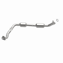 Load image into Gallery viewer, MagnaFlow Exhaust Products 5481625 California CARB Direct-Fit Catalytic Converter for Select Toyota Tundra