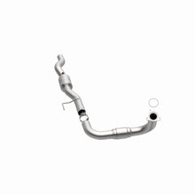 Load image into Gallery viewer, MagnaFlow Exhaust Products 93465 HM Grade Direct-Fit Catalytic Converter for Select Chevrolet Avalanche 2500, Chevrolet Suburban 2500, GMC Yukon XL