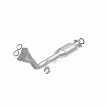 Load image into Gallery viewer, MagnaFlow Exhaust Products 24286 HM Grade Direct-Fit Catalytic Converter for Select Toyota 4Runner
