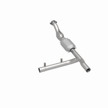 Load image into Gallery viewer, MagnaFlow Exhaust Products 447134 California CARB Direct-Fit Catalytic Converter for Select Ford F-150, Ford F-250