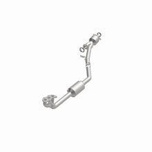 Load image into Gallery viewer, MagnaFlow Exhaust Products 51593 OEM Grade Manifold Catalytic Converter for Select Subaru B9 Tribeca, Subaru Legacy, Subaru Outback, Subaru Tribeca