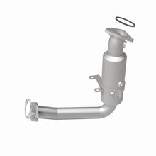 Load image into Gallery viewer, MagnaFlow Exhaust Products 4561021 California CARB Direct-Fit Catalytic Converter for Select Ford Focus