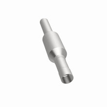 Load image into Gallery viewer, MagnaFlow Exhaust Products 23221 Standard Grade Direct-Fit Catalytic Converter for Select Jeep Cherokee, Jeep Grand Cherokee, Jeep Wrangler