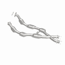 Load image into Gallery viewer, MagnaFlow Exhaust Products 441115 California CARB Direct-Fit Catalytic Converter for Select Ford Mustang