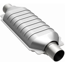 Load image into Gallery viewer, MagnaFlow Exhaust Products 99509HM HM Grade Universal Catalytic Converter for Select Chevrolet P30, GMC P3500