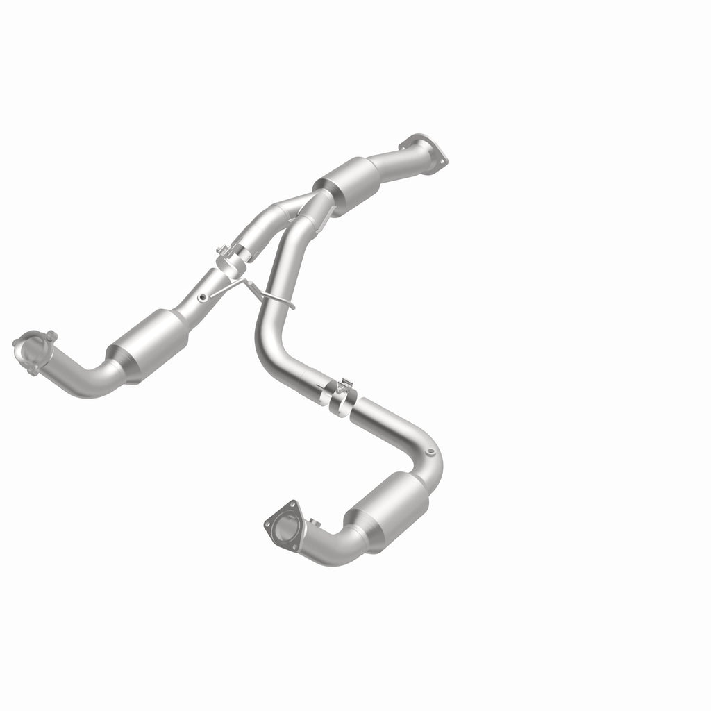 MagnaFlow Exhaust Products 5582812 California CARB Direct-Fit Catalytic Converter for Select Chevrolet Silverado HD, Chevrolet Silverado HD, GMC Sierra HD, GMC Sierra HD