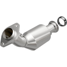 Load image into Gallery viewer, MagnaFlow Exhaust Products 4583051 California CARB Direct-Fit Catalytic Converter for Select Jeep Liberty