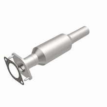 Load image into Gallery viewer, MagnaFlow Exhaust Products 5671808 California CARB Direct-Fit Catalytic Converter for Select Ford Taurus, Ford Taurus X, Mercury Sable
