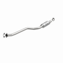 Load image into Gallery viewer, MagnaFlow Exhaust Products 51375 OEM Grade Direct-Fit Catalytic Converter for Select BMW 525i, BMW 525xi, BMW 528i, BMW 528i xDrive, BMW 528xi, BMW 530i, BMW 530xi