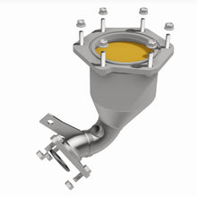 Load image into Gallery viewer, MagnaFlow Exhaust Products 6511128 California CARB Direct-Fit Catalytic Converter for Select Nissan Altima, Nissan Maxima