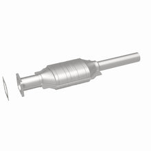 Load image into Gallery viewer, MagnaFlow Exhaust Products 23224 Standard Grade Direct-Fit Catalytic Converter for Select Jeep Cherokee, Jeep Comanche, Jeep Wagoneer