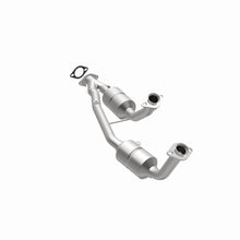 Load image into Gallery viewer, MagnaFlow Exhaust Products 23382 HM Grade Direct-Fit Catalytic Converter for Select Ford Windstar