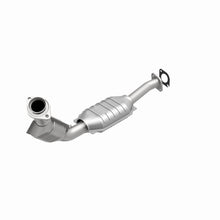 Load image into Gallery viewer, MagnaFlow Exhaust Products 23331 HM Grade Direct-Fit Catalytic Converter for Select Ford Crown Victoria, Lincoln Town Car, Mercury Grand Marquis