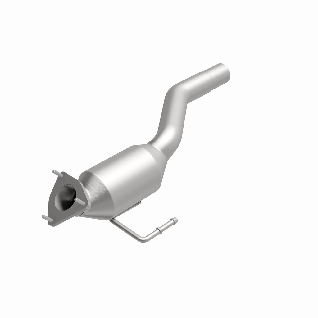 MagnaFlow Exhaust Products 24185 HM Grade Direct-Fit Catalytic Converter for Select Volkswagen Touareg