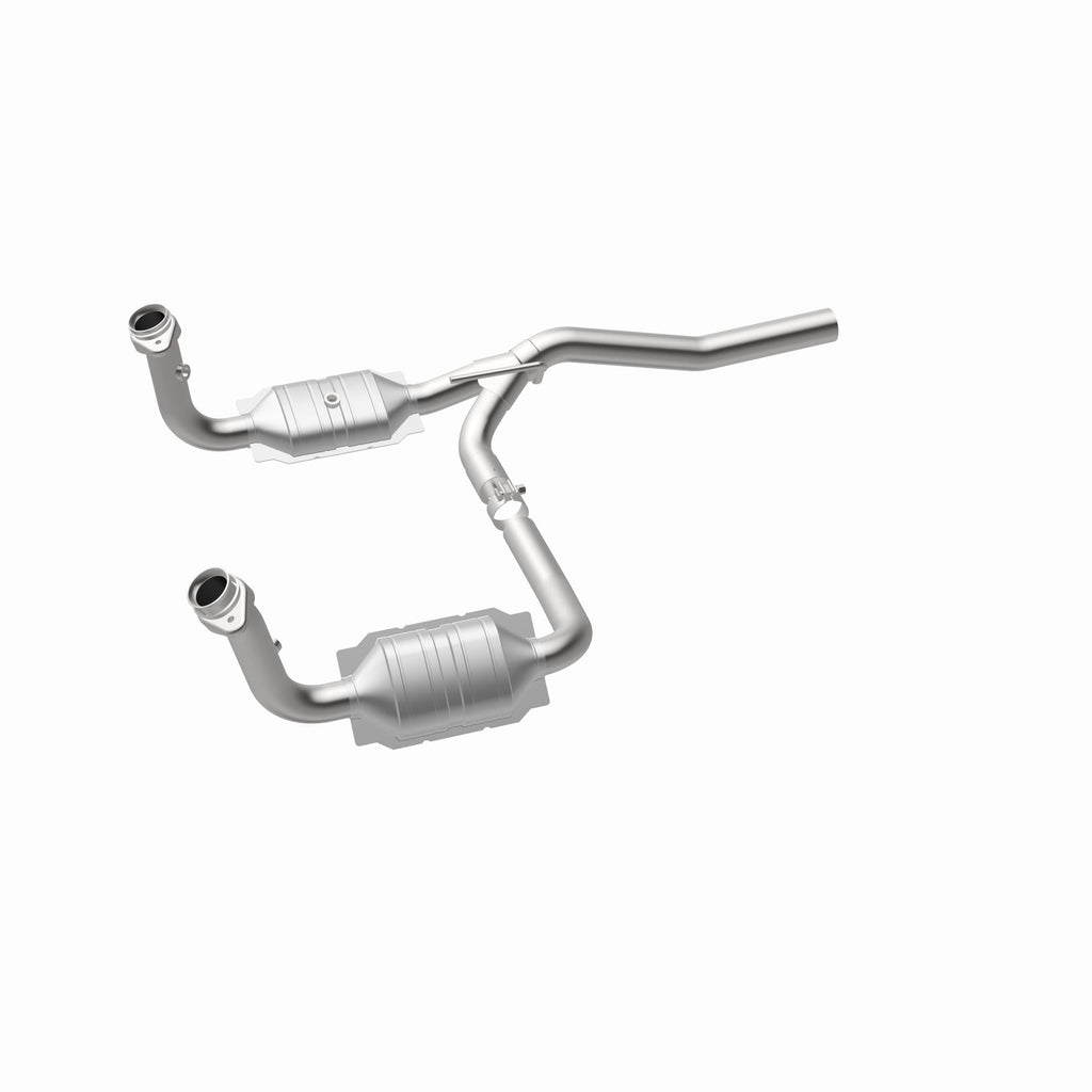 MagnaFlow Exhaust Products 51829 OEM Grade Direct-Fit Catalytic Converter for Select Dodge Nitro