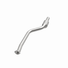Load image into Gallery viewer, MagnaFlow Exhaust Products 5571765 California CARB Direct-Fit Catalytic Converter for Select BMW 325i, BMW 325xi, BMW 328i, BMW 328i xDrive, BMW 328xi, BMW 330i, BMW 330xi
