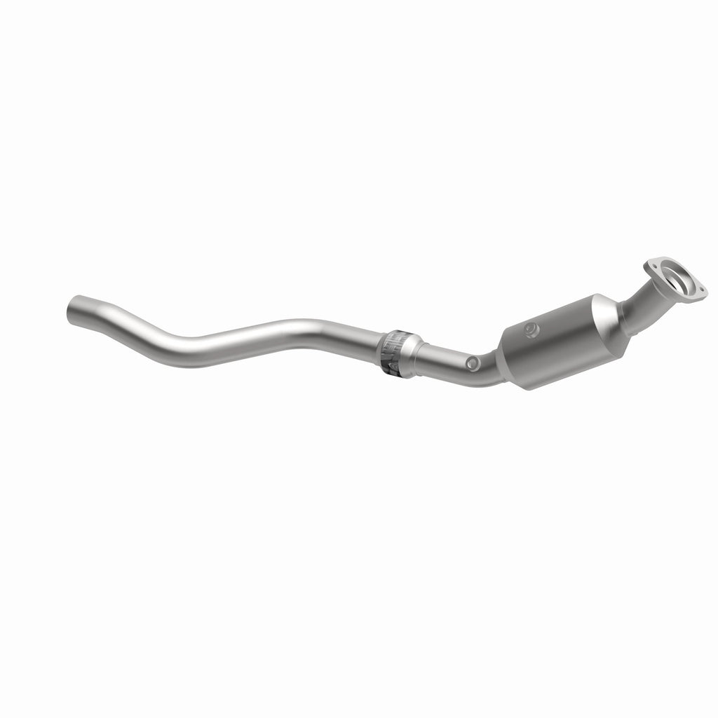 MagnaFlow Exhaust Products 49243 OEM Grade Direct-Fit Catalytic Converter for Select Chrysler 300, Dodge Challenger, Dodge Charger, Dodge Magnum
