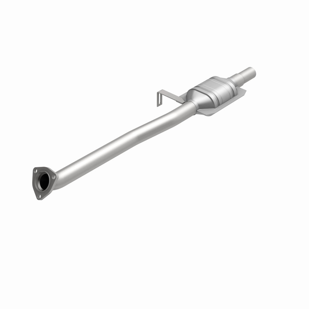 MagnaFlow Exhaust Products 23144 Standard Grade Direct-Fit Catalytic Converter for Select INFINITI Q45