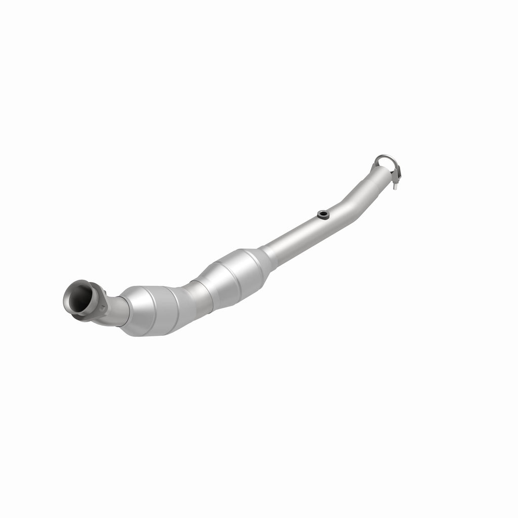 MagnaFlow Exhaust Products 49724 OEM Grade Direct-Fit Catalytic Converter for Select Land Rover Range Rover