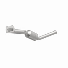 Load image into Gallery viewer, MagnaFlow Exhaust Products 5551737 California CARB Direct-Fit Catalytic Converter for Select Dodge Durango, Jeep Grand Cherokee