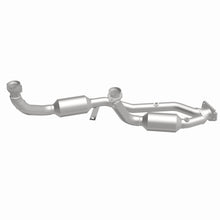 Load image into Gallery viewer, MagnaFlow Exhaust Products 23542 HM Grade Direct-Fit Catalytic Converter for Select Ford Windstar