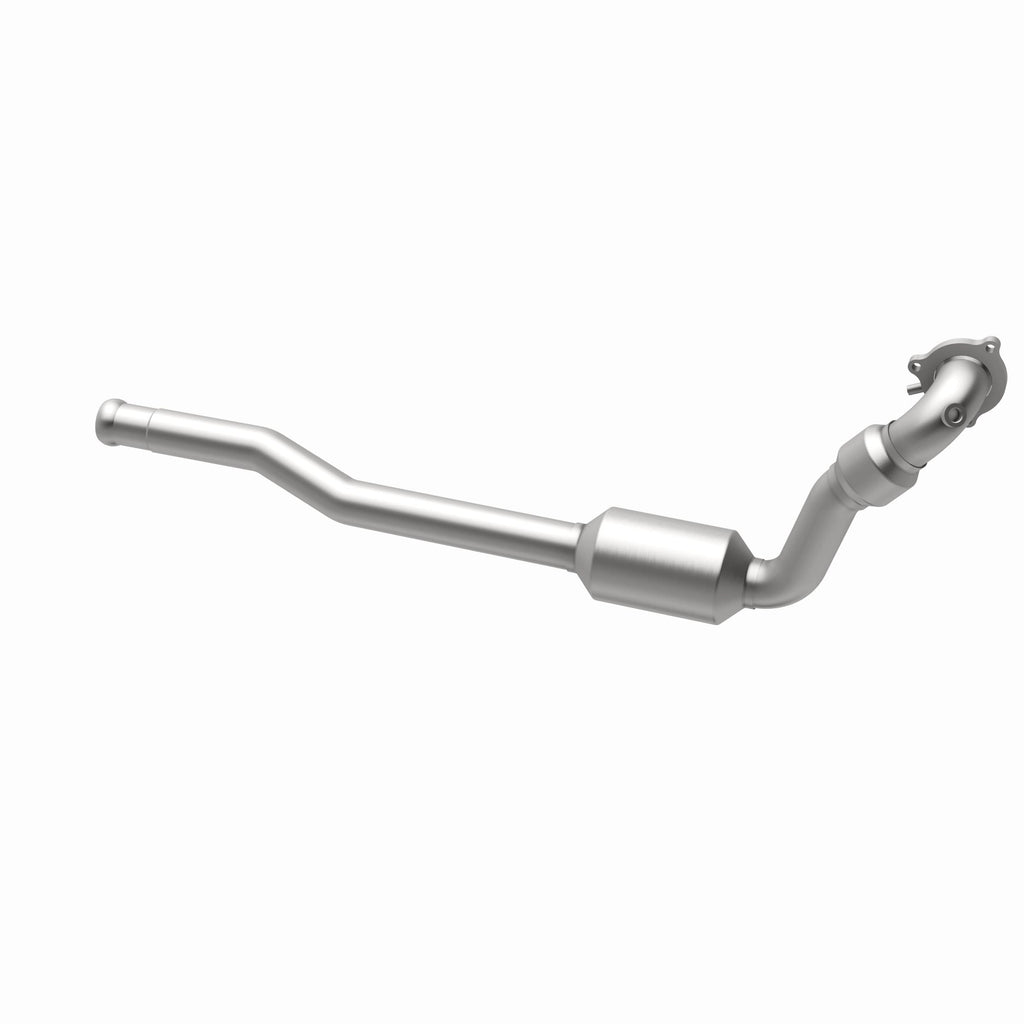 MagnaFlow Exhaust Products 24072 HM Grade Direct-Fit Catalytic Converter for Select Volvo C70