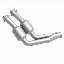Load image into Gallery viewer, MagnaFlow Exhaust Products 24226 HM Grade Direct-Fit Catalytic Converter for Select Jaguar Vanden Plas, Jaguar XJ6