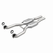 Load image into Gallery viewer, MagnaFlow Exhaust Products 4481988 California CARB Direct-Fit Catalytic Converter for Select Chevrolet Corvette