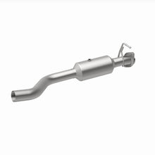 Load image into Gallery viewer, MagnaFlow Exhaust Products 280444 OEM Grade Direct-Fit Catalytic Converter for Select Ford F-650, Ford F-750