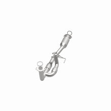 Load image into Gallery viewer, MagnaFlow Exhaust Products 4481892 California CARB Direct-Fit Catalytic Converter for Select Lexus ES300, Toyota Avalon, Toyota Camry