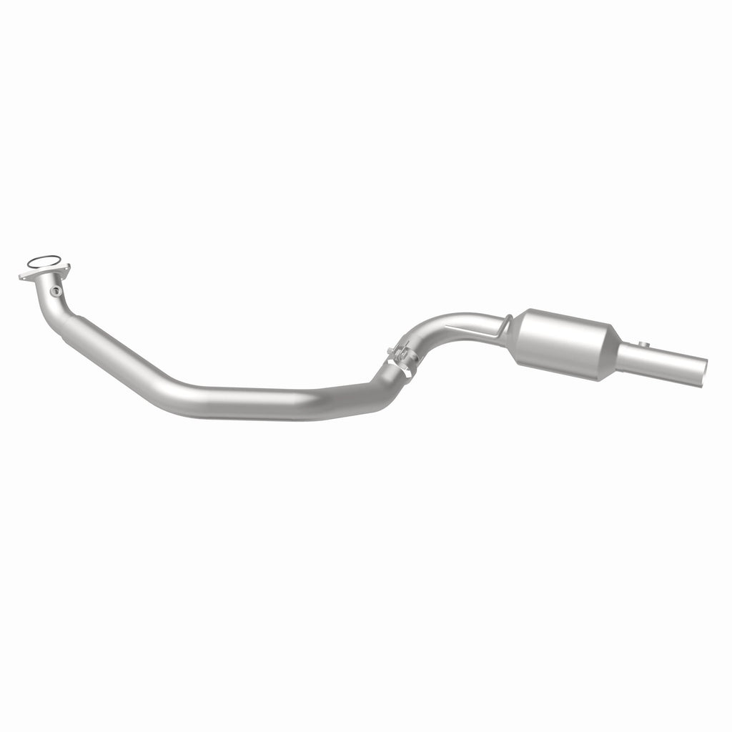 MagnaFlow Exhaust Products 280427 OEM Grade Direct-Fit Catalytic Converter for Select Chevrolet Express 4500, GMC Savana