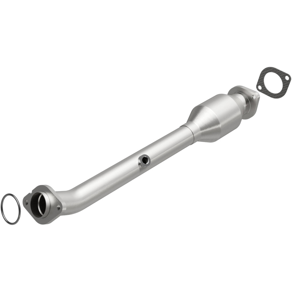 MagnaFlow Exhaust Products 52670 OEM Grade Direct-Fit Catalytic Converter for Select Nissan Frontier, Nissan NV1500, Nissan NV2500, Nissan NV3500, Nissan Pathfinder, Nissan Xterra, Suzuki Equator