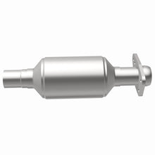 Load image into Gallery viewer, MagnaFlow Exhaust Products 3391496 California CARB Direct-Fit Catalytic Converter for Select Chevrolet S10, GMC Sonoma