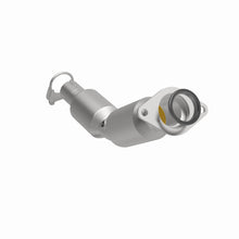 Load image into Gallery viewer, MagnaFlow Exhaust Products 5631455 California CARB Direct-Fit Catalytic Converter for Select Toyota Prius, Toyota Prius Plug-In
