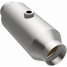 Load image into Gallery viewer, MagnaFlow Exhaust Products 4651356 California CARB Universal Catalytic Converter for Select Ford Expedition, Ford F-150, Lincoln Mark LT, Lincoln Navigator